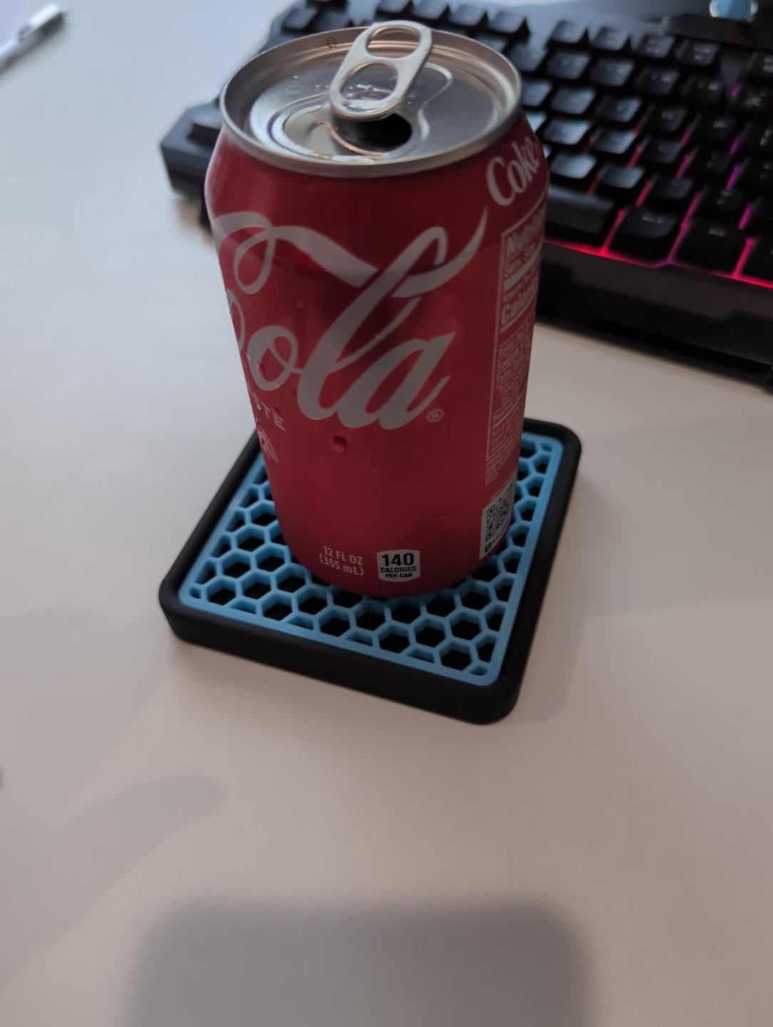 Square Honeycomb Coasters – Modern 3D-Printed Drink Coaster Set