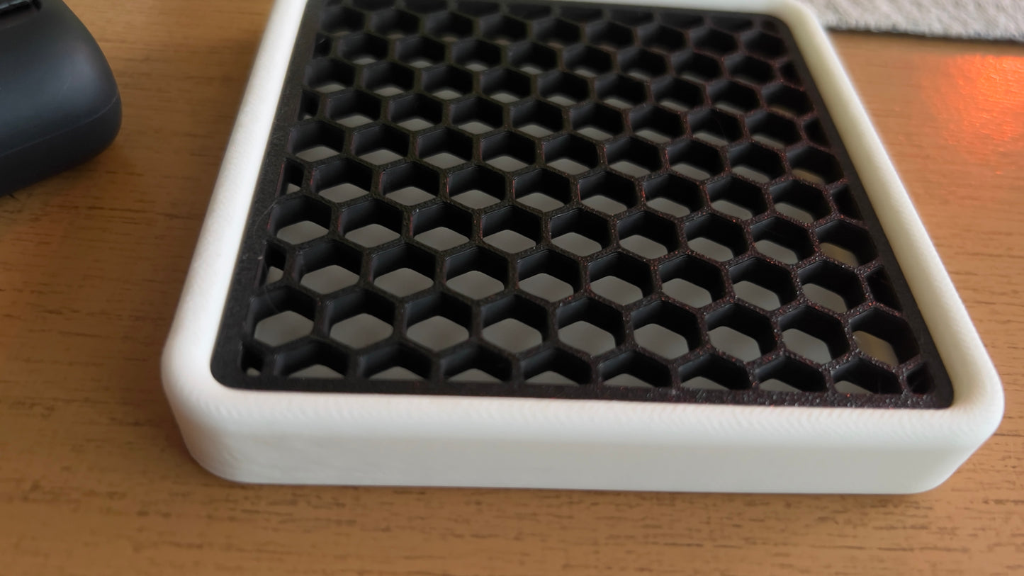 Square Honeycomb Coasters – Modern 3D-Printed Drink Coaster Set