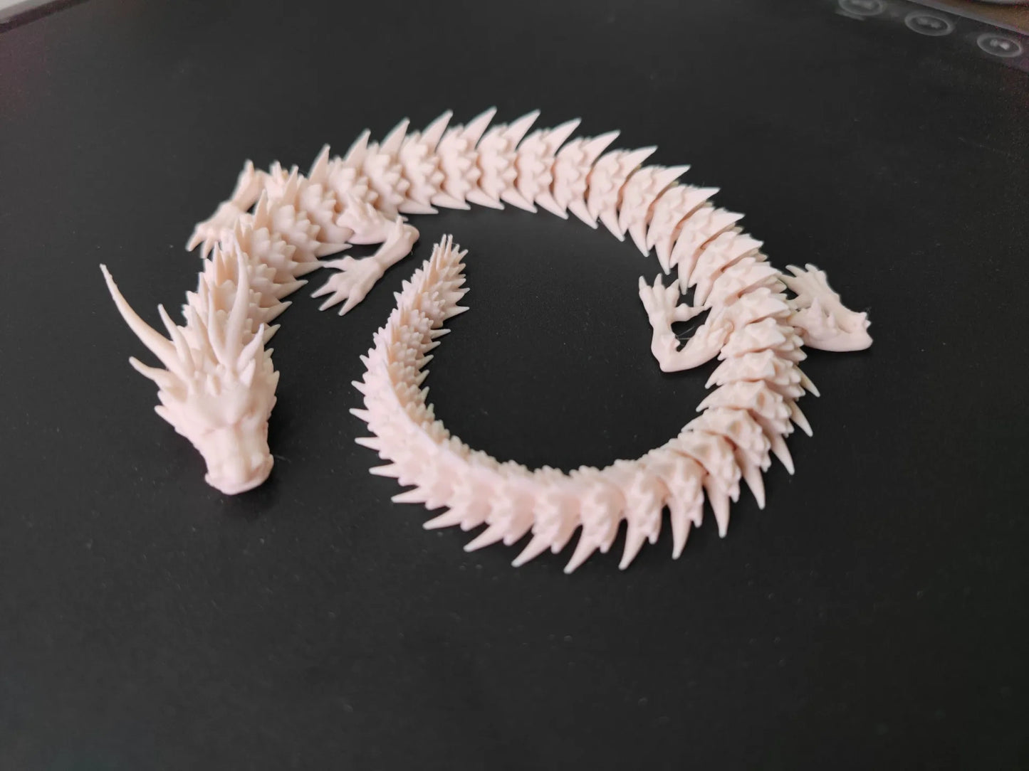 Articulated Dragon Figure – Flexible Fantasy Dragon Collectible