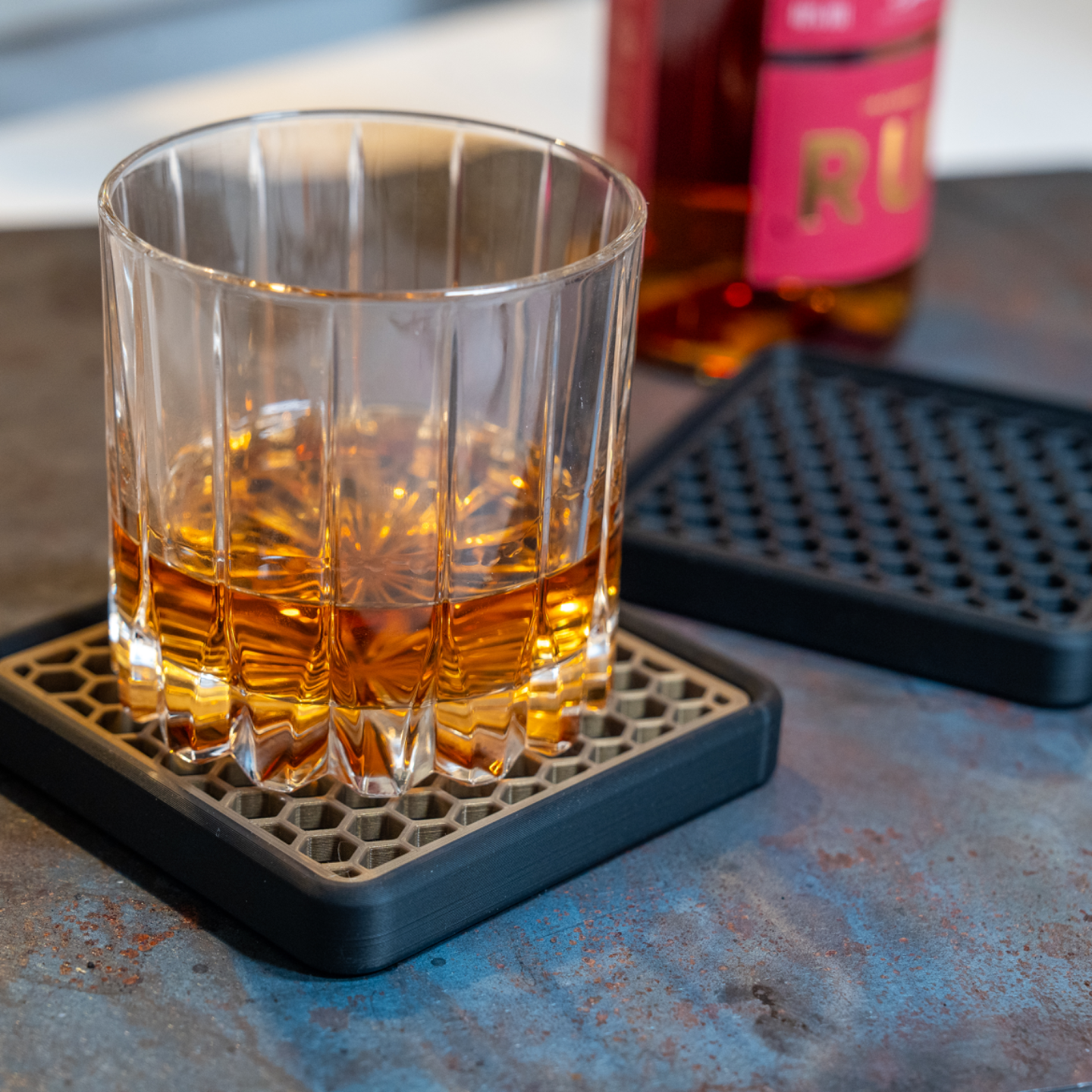 Square Honeycomb Coasters – Modern 3D-Printed Drink Coaster Set