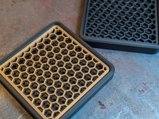 Square Honeycomb Coasters – Modern 3D-Printed Drink Coaster Set