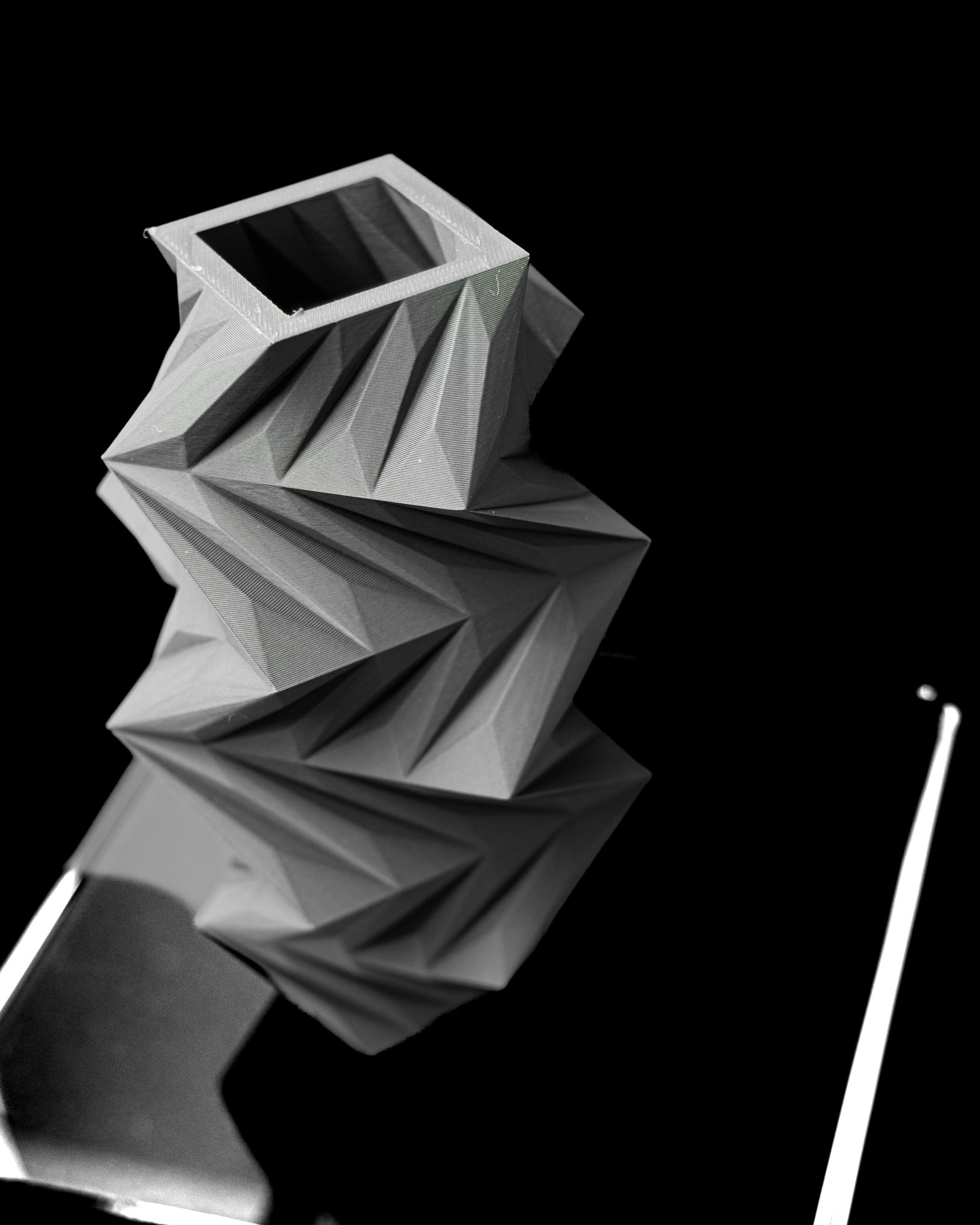 Twis Flower Vase