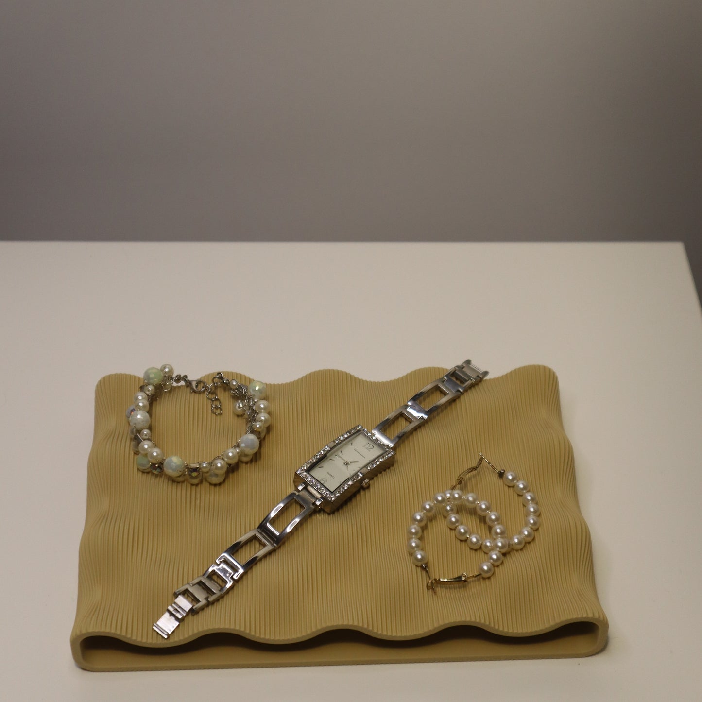 TIDEE Ripple Jewelry Tray – Modern Decorative Organizer