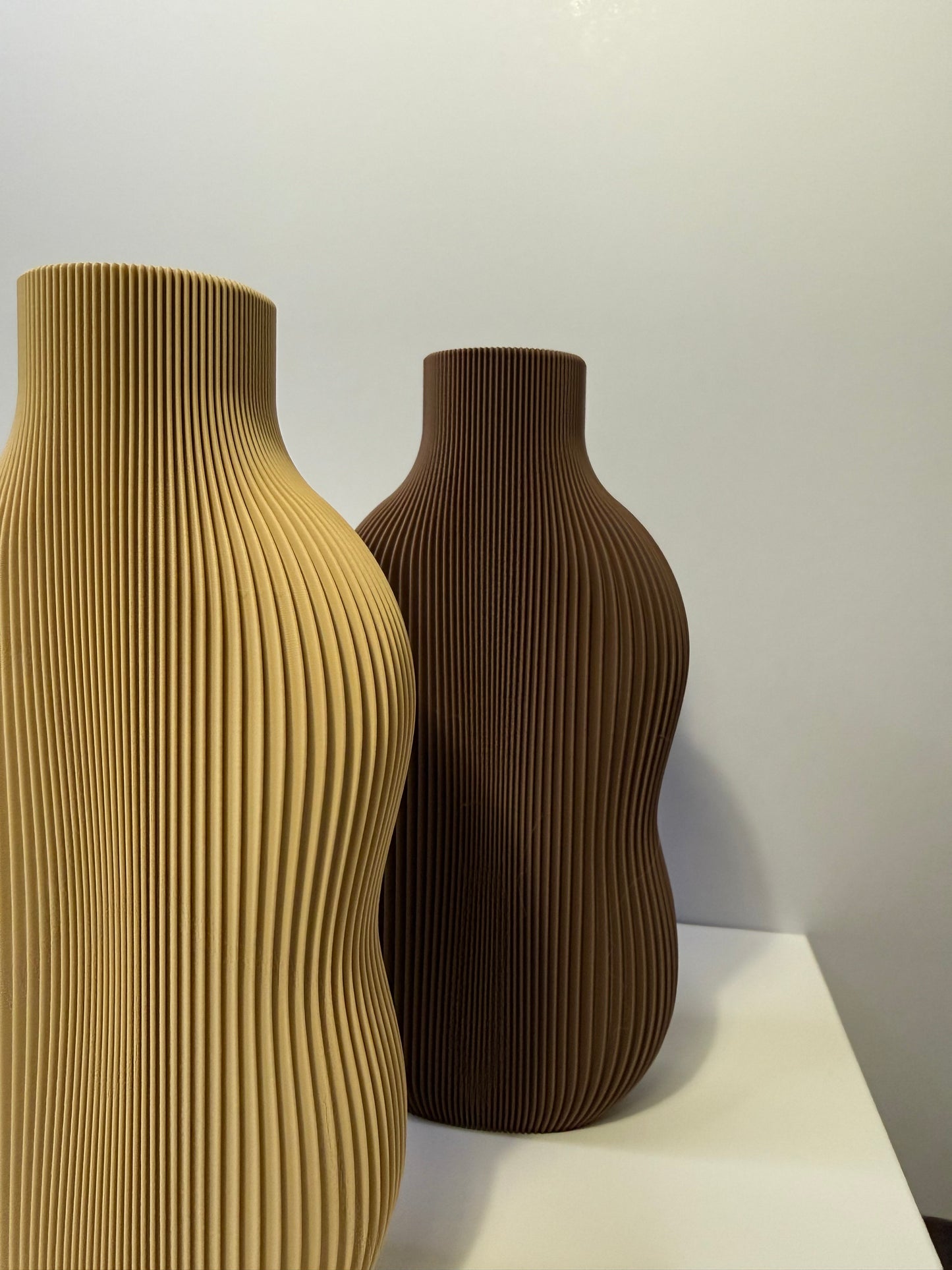 BABBIA Vase – Modern Ribbed Decorative Vase