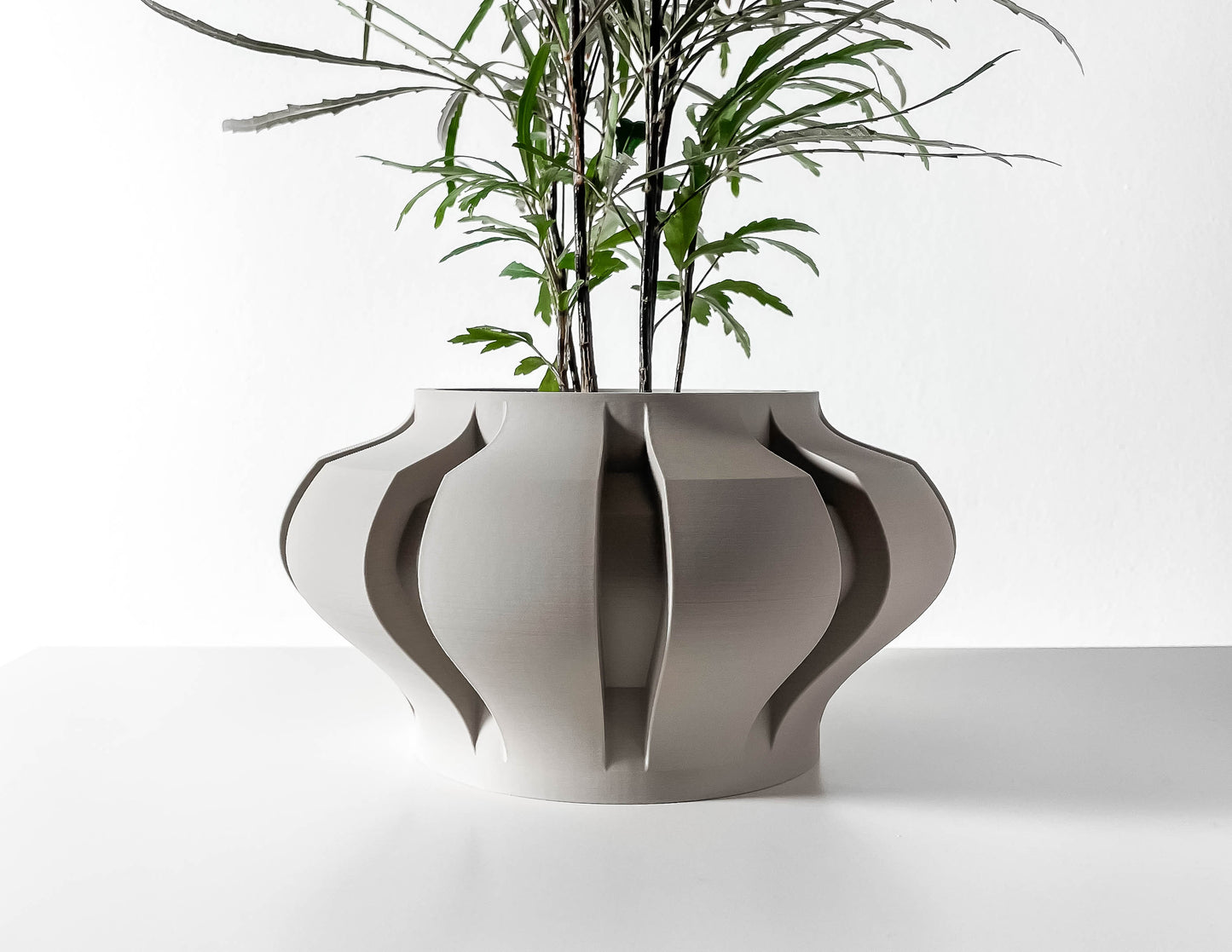 ARIKO Planter